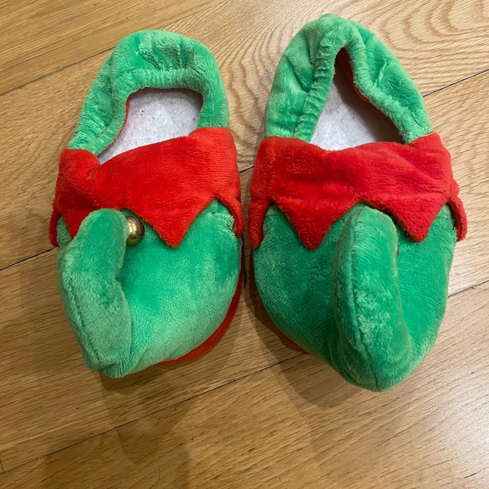 Green and Red Elf Slippers with Bell